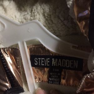 Steve Madden snowsuit 3-6 months gently worn